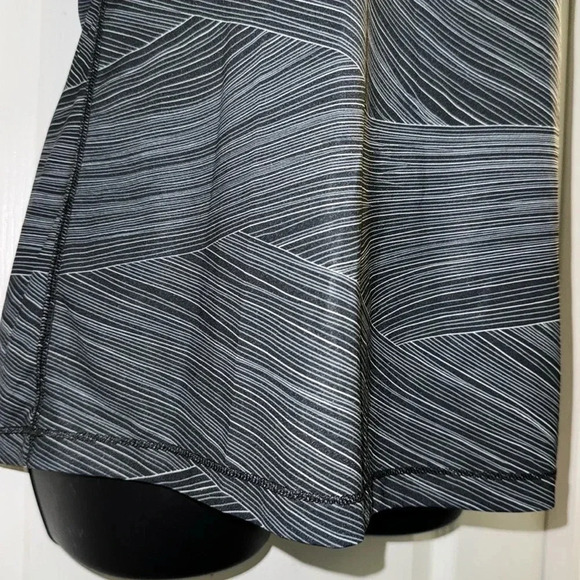 Under Armour Fitted Short Sleeve Tee - Picture 3 of 5